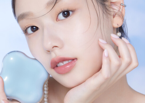 K-뷰티 화장품 사용